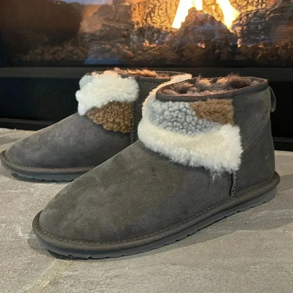 EMU Stinger Micro Patch Unisex Water resistant 100% sheepskin rubber sole boots - Picture 5 of 14